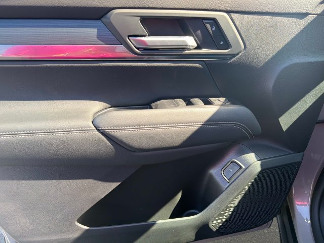 New 2027 GMC Terrain Elevation w/ Elevation Premium Package FWD image 14
