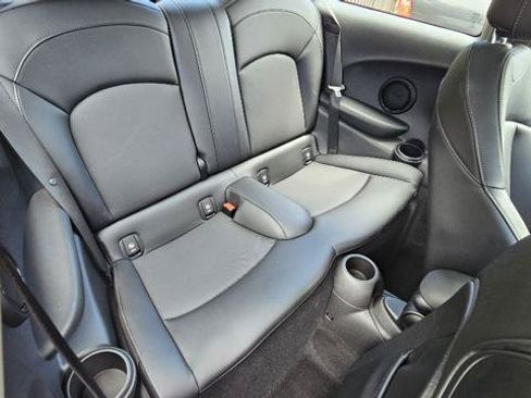 Used 2017 MINI Cooper S FWD image 30
