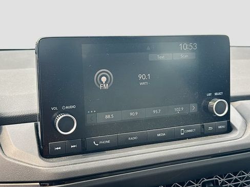 Used 2025 Honda Accord SE image 17