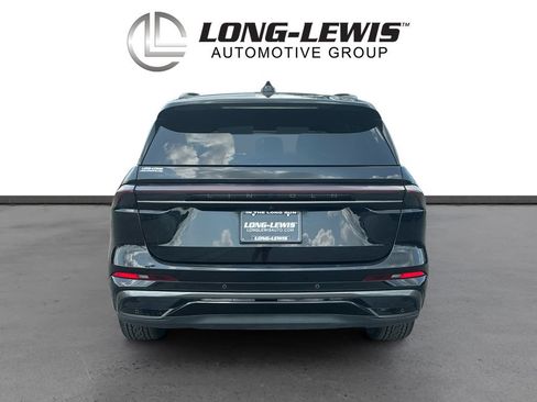 Certified 2024 Lincoln Nautilus Reserve w/ Jet Appearance Package (87T) AWD/4WD image 5