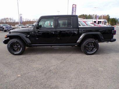 New 2026 Jeep Gladiator Sport