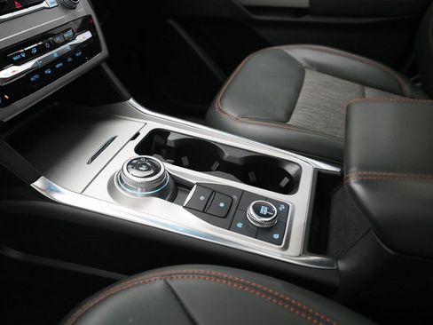 Used 2023 Ford Explorer Timberline image 17