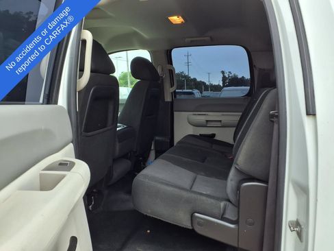 Used 2013 Chevrolet Silverado 2500 W/T AWD/4WD image 13