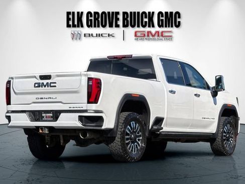 Used 2025 GMC Sierra 2500 Denali Ultimate AWD/4WD image 4
