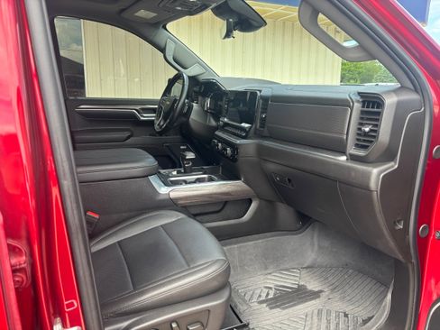 Used 2024 Chevrolet Silverado 1500 LTZ w/ LTZ Premium Package AWD/4WD image 13