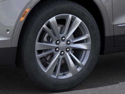 New 2026 Cadillac XT5 Premium Luxury w/ Driver Assist Package AWD/4WD image 11