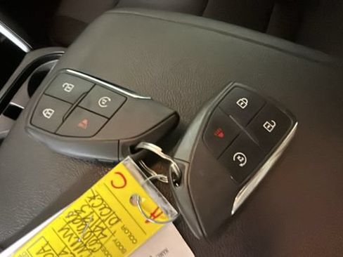 Used 2024 Chevrolet Colorado Trail Boss w/ Safety Package AWD/4WD image 21