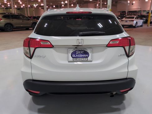 Used 2022 Honda HR-V EX image 4