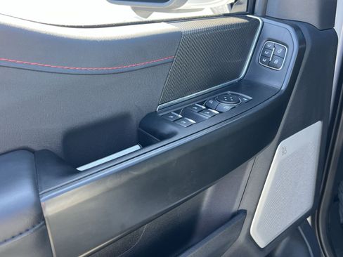 Used 2025 Ford F150 Raptor AWD/4WD image 15
