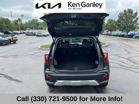 Certified 2024 Kia Seltos LX AWD/4WD image 50