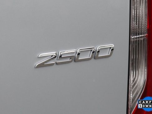 Used 2024 Mercedes-Benz Sprinter 2500 image 37