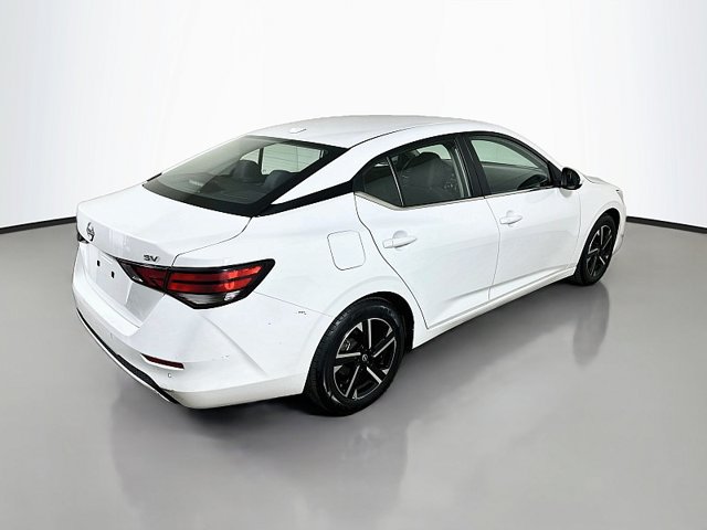 Used 2024 Nissan Sentra SV FWD image 7