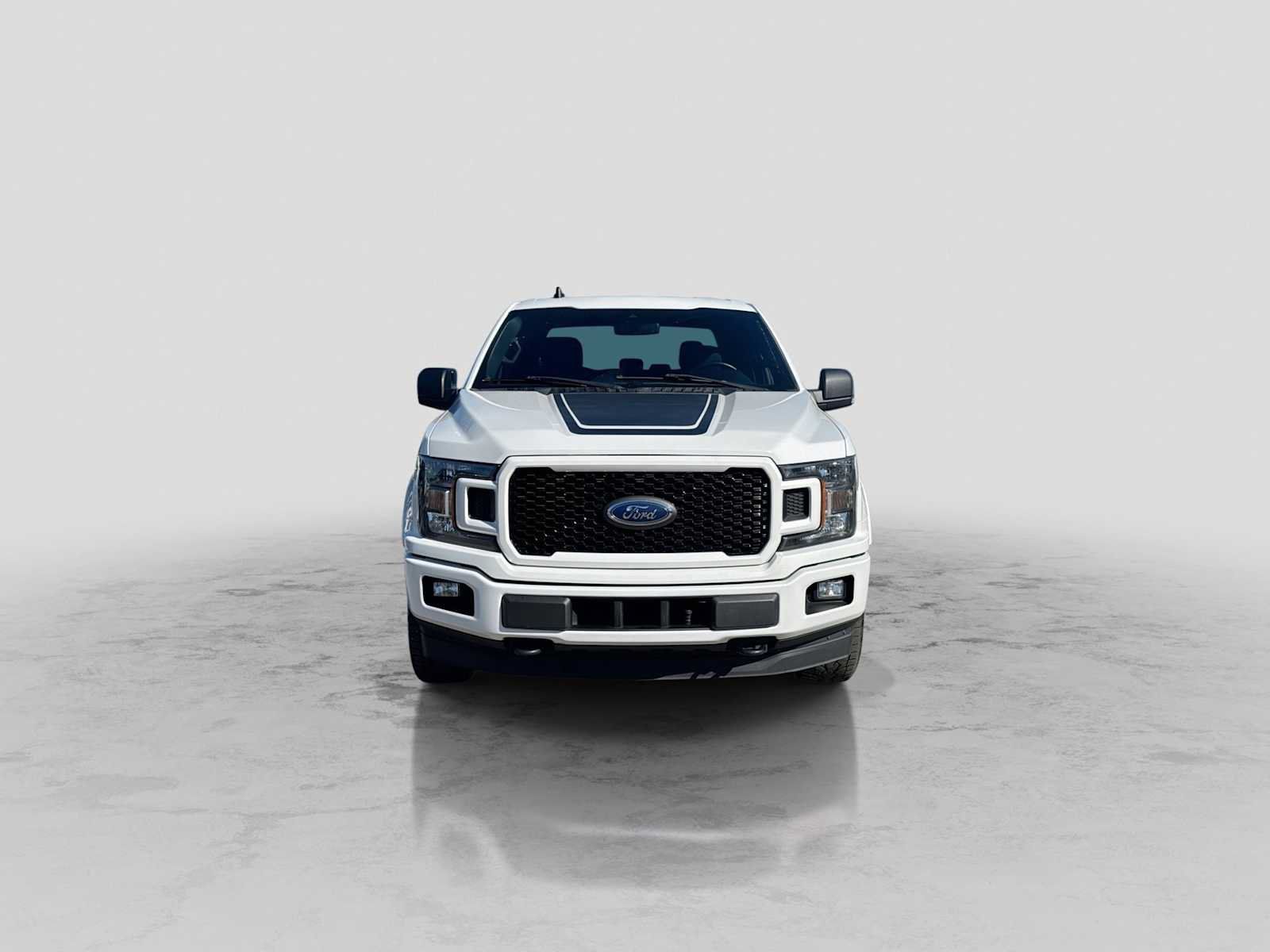 Used 2019 Ford F150 XLT w/ XLT Special Edition Package AWD/4WD image 9