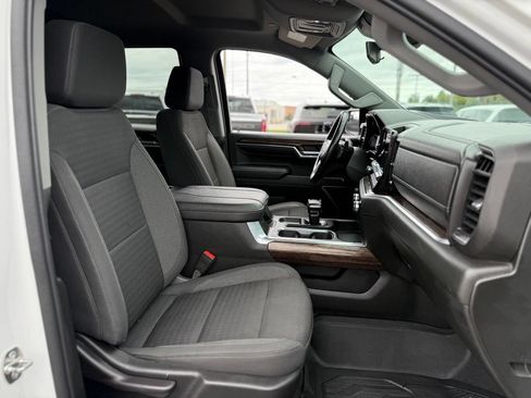 Used 2023 GMC Sierra 1500 Elevation w/ LPO, Elevation Black Package AWD/4WD image 15