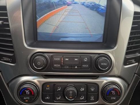 Used 2019 Chevrolet Suburban Premier w/ Premier Plus Edition AWD/4WD image 26