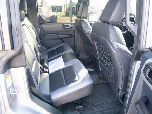 Used 2024 Ford Bronco Black Diamond image 36