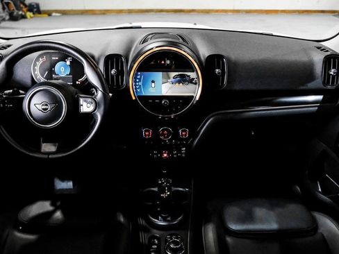 Used 2023 MINI Cooper Countryman S FWD image 15