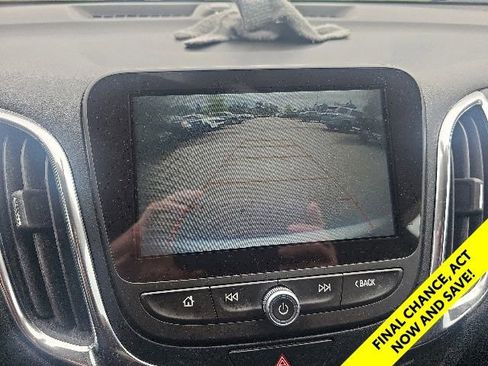 Used 2018 Chevrolet Equinox LT w/ Sun & Infotainment Package FWD image 22