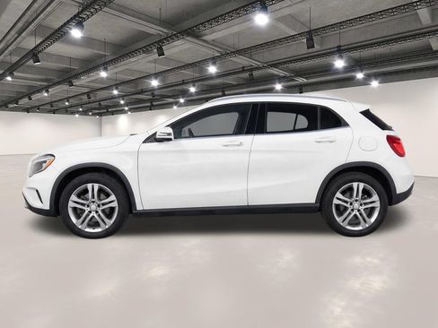 Used 2015 Mercedes-Benz GLA 250 image 6