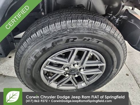 Certified 2024 Jeep Gladiator Sport image 25