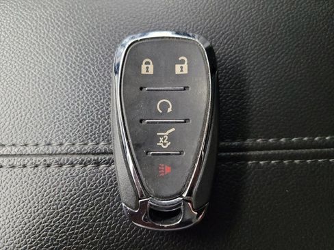 Used 2019 Chevrolet Equinox Premier image 32