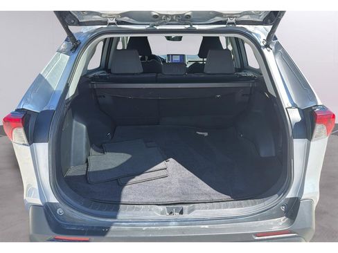 Used 2025 Toyota RAV4 XLE w/ Convenience Package AWD/4WD image 24