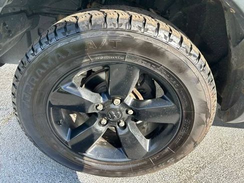 Used 2019 RAM 1500 Warlock AWD/4WD image 59