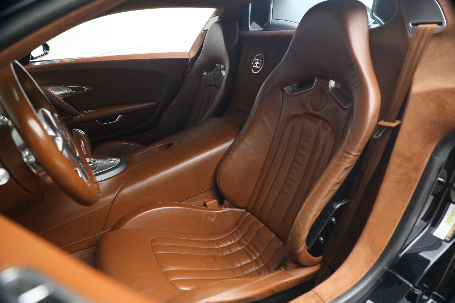Used 2006 Bugatti Veyron AWD/4WD image 14