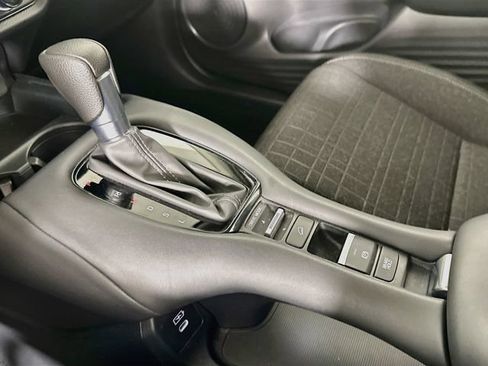 Used 2024 Honda HR-V LX image 24