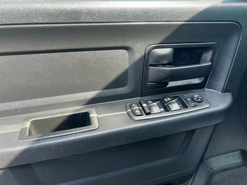Used 2017 RAM 1500 Express w/ Black Ram 1500 Express Group AWD/4WD image 14