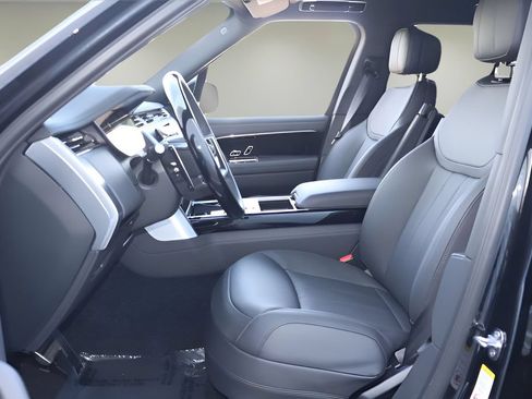 New 2026 Land Rover Range Rover SE AWD/4WD image 11