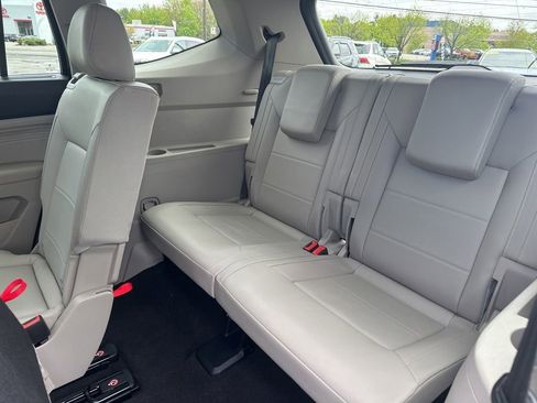 Used 2021 Volkswagen Atlas SE AWD/4WD image 35