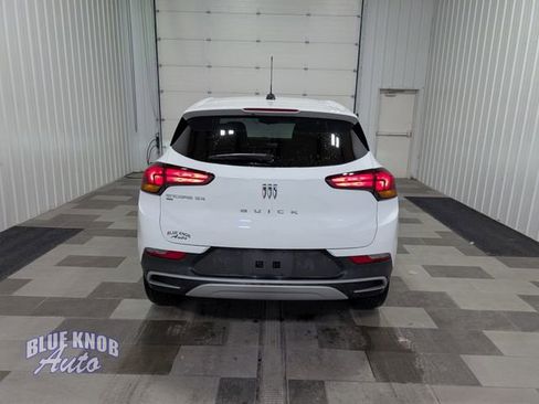 Used 2025 Buick Encore GX Preferred AWD/4WD image 3