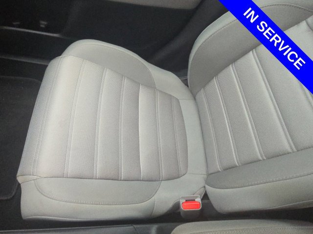 Used 2019 Honda CR-V LX image 9