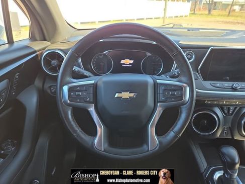 Used 2019 Chevrolet Blazer Premier w/ Sun and Wheels Package AWD/4WD image 22