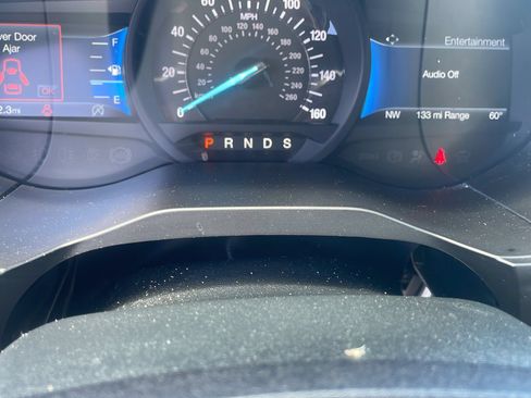 Certified 2023 Ford Edge Titanium AWD/4WD image 17