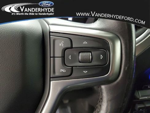 Used 2021 Chevrolet Silverado 1500 RST image 25