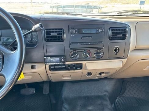 Used 2007 Ford F550 2WD Crew Cab Super Duty image 17