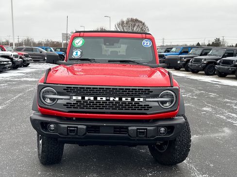 Used 2022 Ford Bronco Badlands image 8