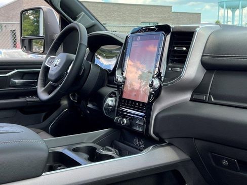 New 2026 RAM 1500 Laramie w/ Trailer Tow Group image 7