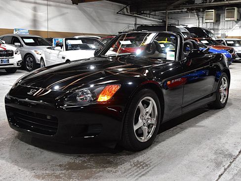 Used 2003 Honda S2000 image 13