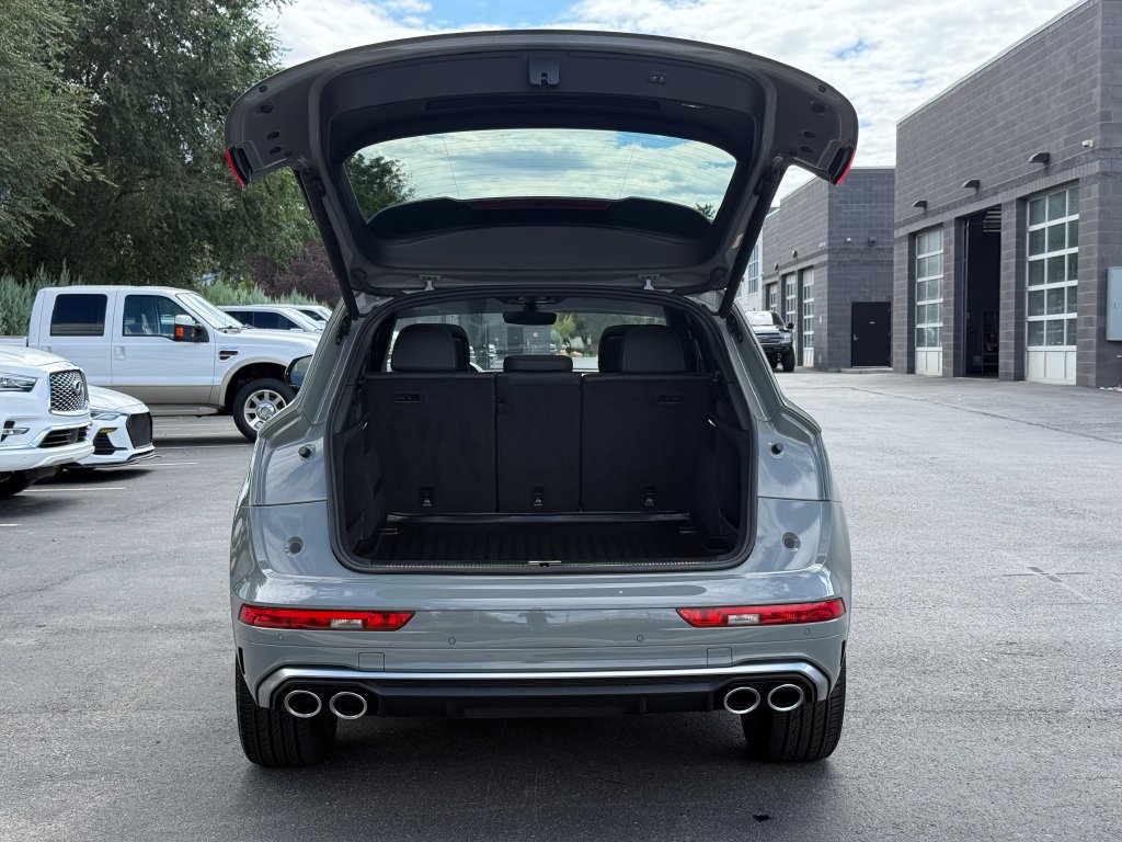 Used 2021 Audi SQ5 Premium AWD/4WD image 12