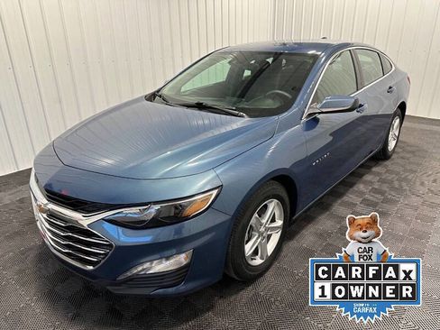 Used 2024 Chevrolet Malibu LT image 1