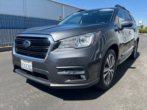 Used 2022 Subaru Ascent Touring AWD/4WD image 9