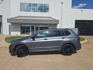 Used 2022 Volkswagen Tiguan SE R-Line FWD video 1