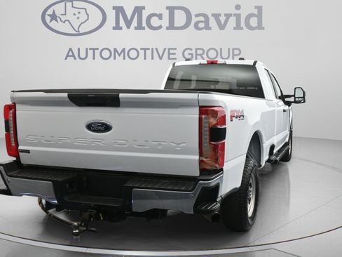 Used 2023 Ford F250 XL w/ 360-Degree Camera Package AWD/4WD image 8