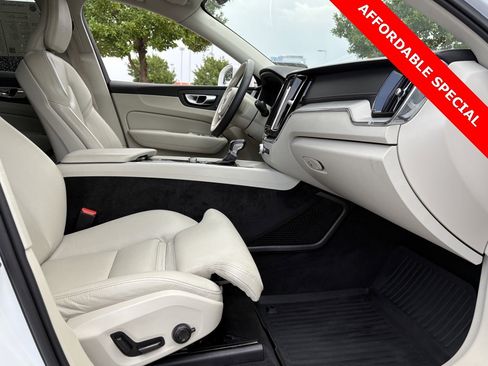 Used 2019 Volvo XC60 T5 Inscription w/ Protection Package Premier image 38