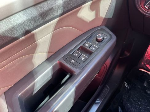 Used 2021 Volkswagen Atlas SEL Premium image 23