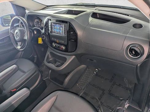 Used 2023 Mercedes-Benz Metris Passenger image 22
