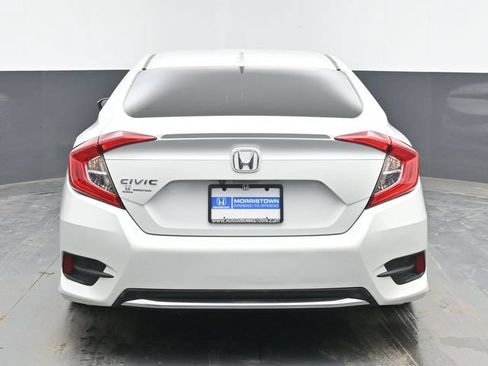 Used 2019 Honda Civic EX image 9